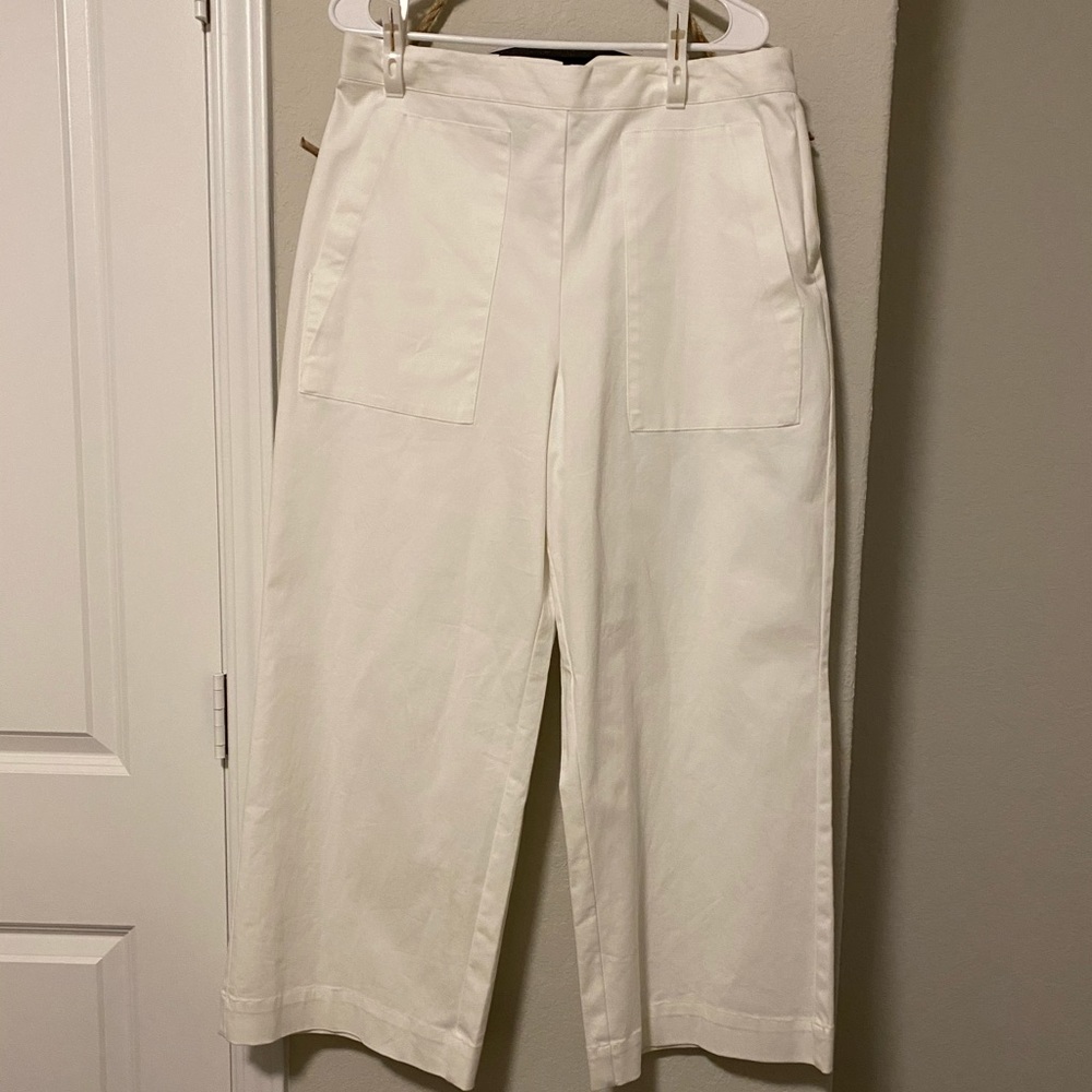 Women’s prologue white pants